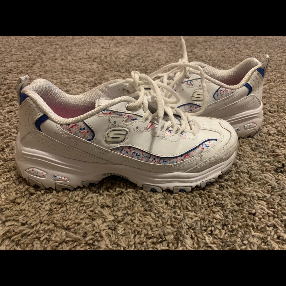 SKECHERS Women's D'Lites Dazzling Canvas Leather Training Shoes - Size 8